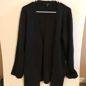 Mauvi Cardigan with pockets.